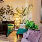 Apartment The Tropical House *