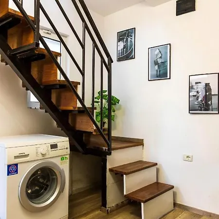 Apartamento The Tropical House Tirana